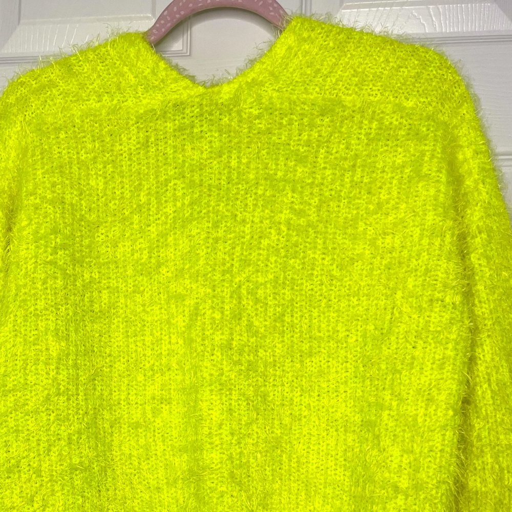 Sweater - Picture 8 of 9